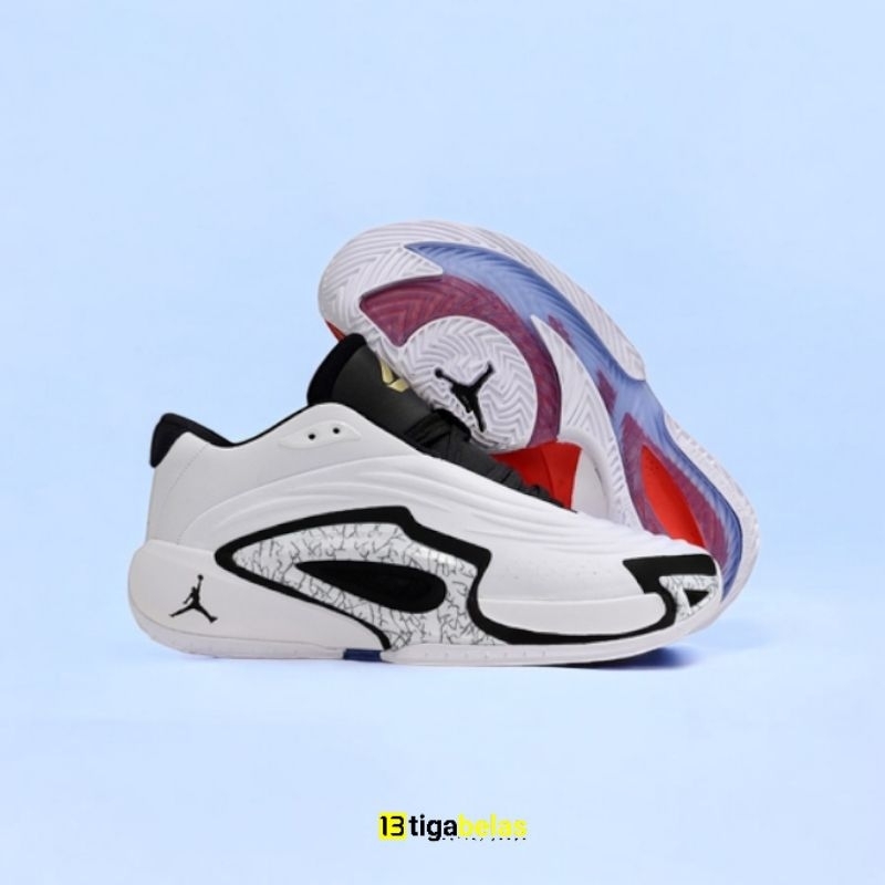 SEPATU AIR JORDAN LUKA 3 Motorsport