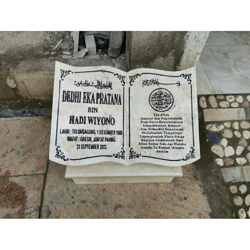 Nisan Model Buku Marmer terlaris