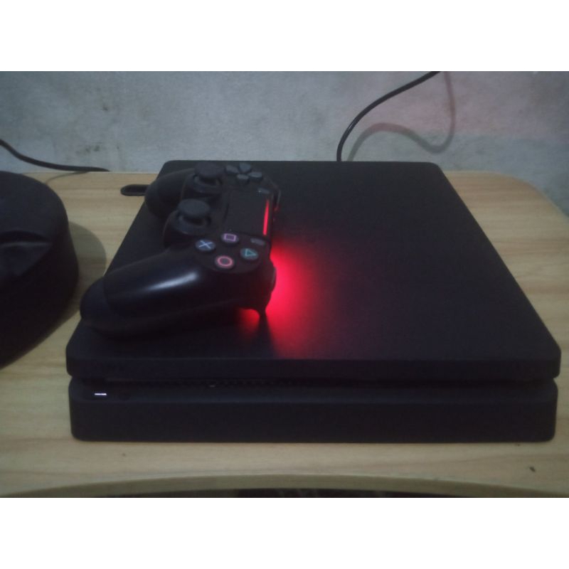 PS4 slim hen seri 22