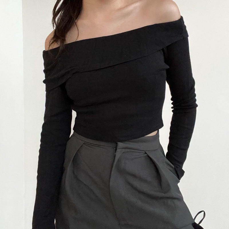 long sleeve Sabrina Black/ off shoulder