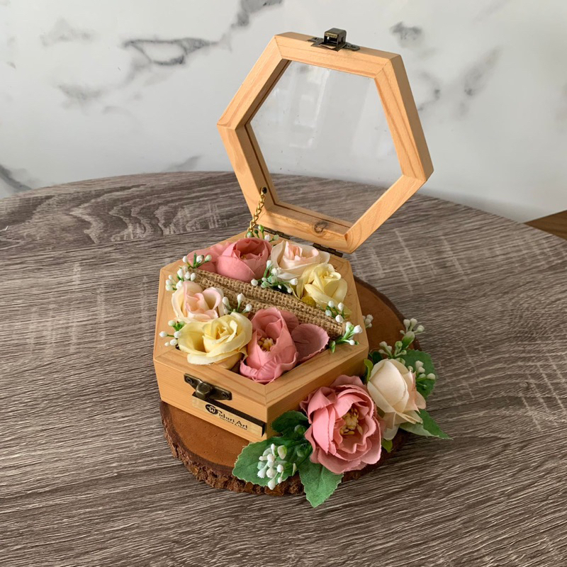 KOTAK CINCIN KAYU HEXAGONAL KOTAK CINCIN ASTETIK