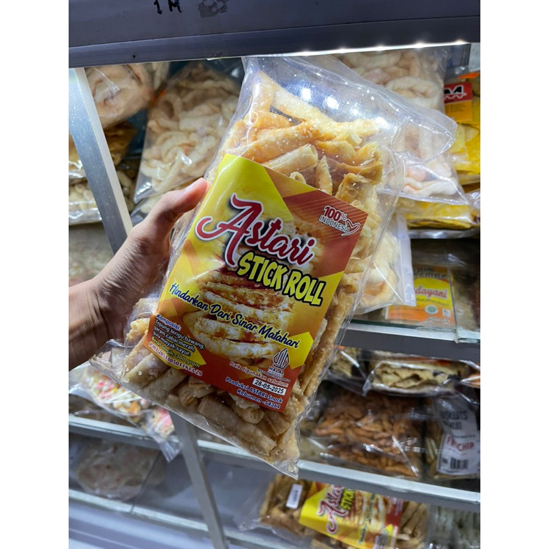 

astari stick roll pangsit 300g gurih,manis dan pedas