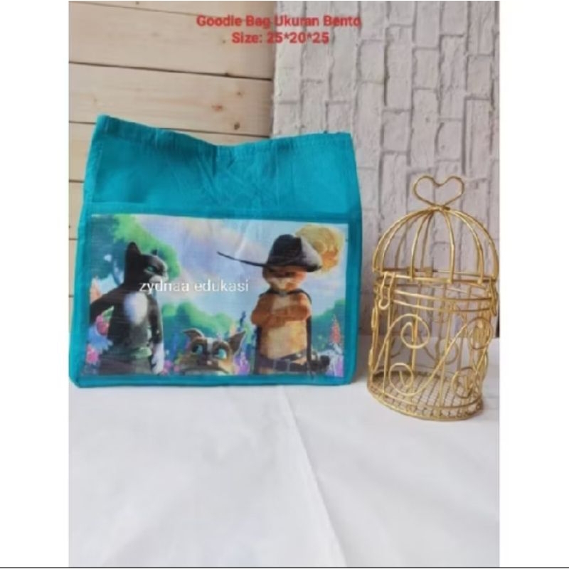 

Souvenir Ulang Tahun/Goodie Bag Anak Bento/Tas serbaguna Karakter Lucu