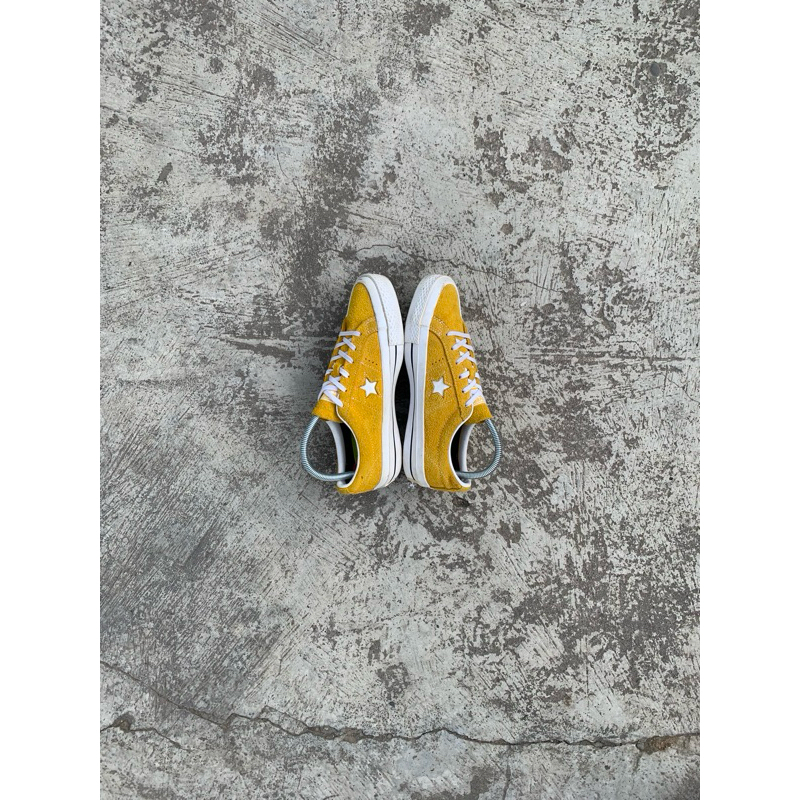 Converse One Star Ox Vibrant Yellow