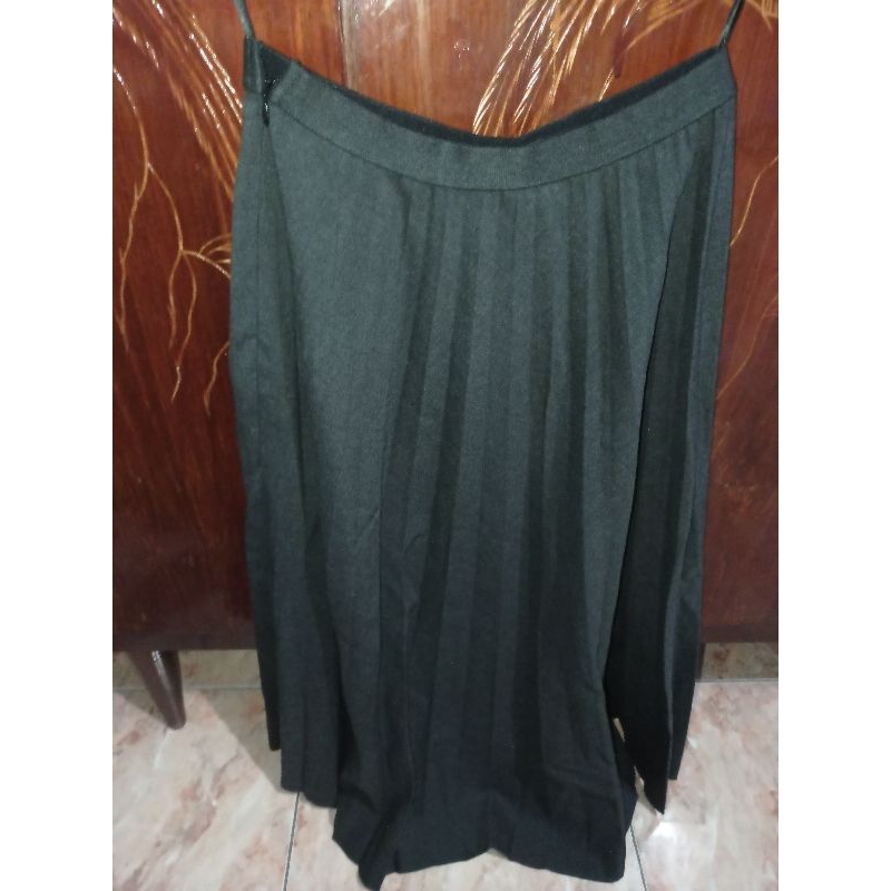 rok plisket uniqlo
