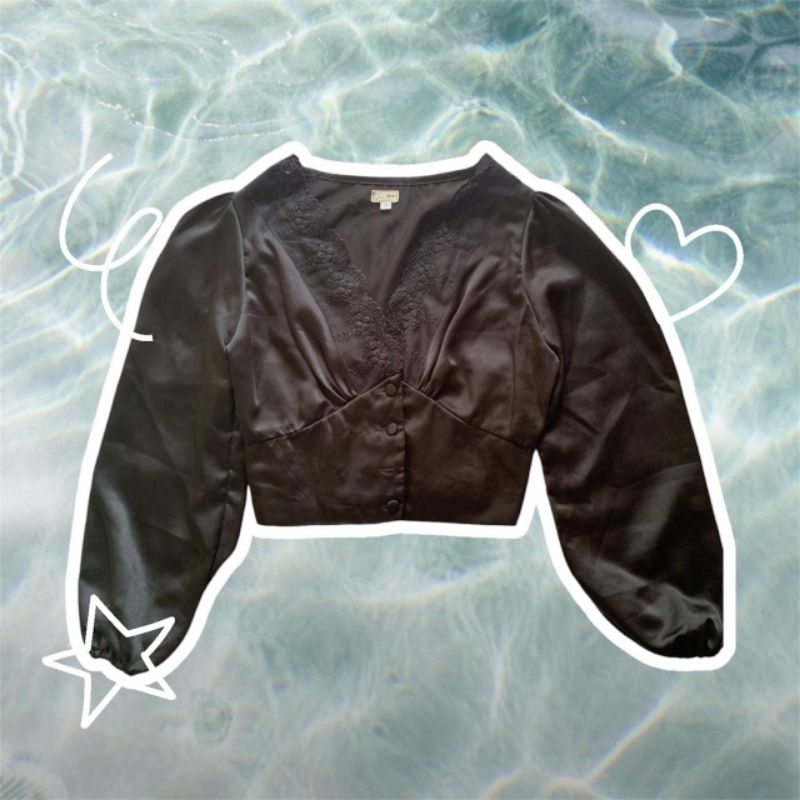 [Preloved] Blouse Satin Crop Top Lengan Balon