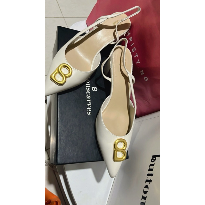 Preloved Buttonscarves Kylie Mid Heels Size 40