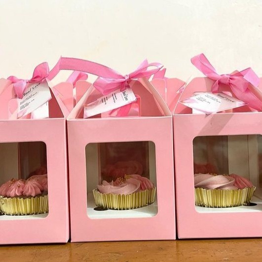 

SALE CUPCAKES SOUVENIR ULANG TAHUN KUE BIRTHDAY CAKE HAMPERS BINGKISAN HADIAH BOLU BENTO CAKE