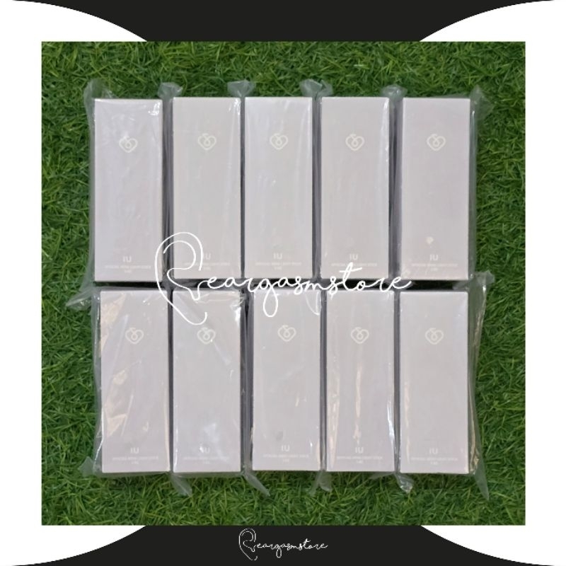 IU - OFFICIAL KEYRING LIGHTSTICK