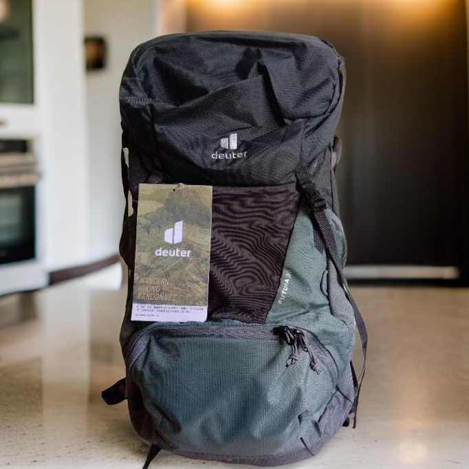 Semi Carrier / Tas Gunung Deuter Futura 32