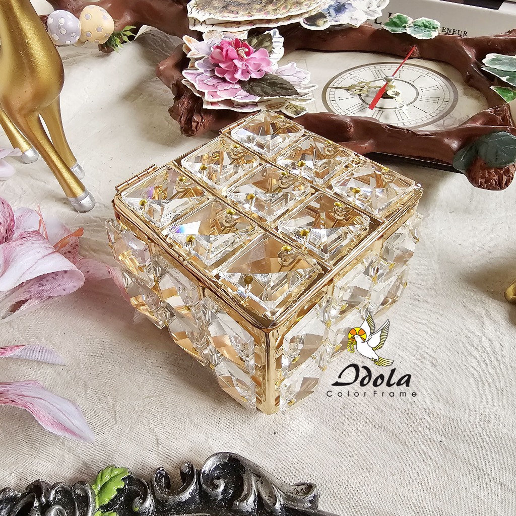 IDOLA FRAME : TEMPAT CINCIN  KRISTAL/ TEMPAT CINCIN/ MAHAR PERNIKAHAN/ CINCIN NIKAH