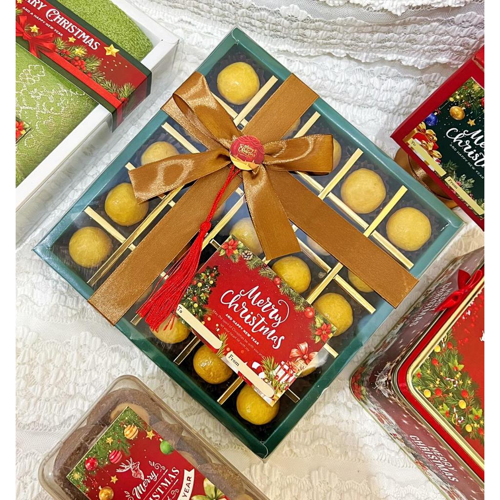

READY STOCK HAMPERS PREMIUM WIJSMAN NASTAR NATAL CHRISTMAS 2024 TAHUN BARU 2025 MEWAH GIFT SET