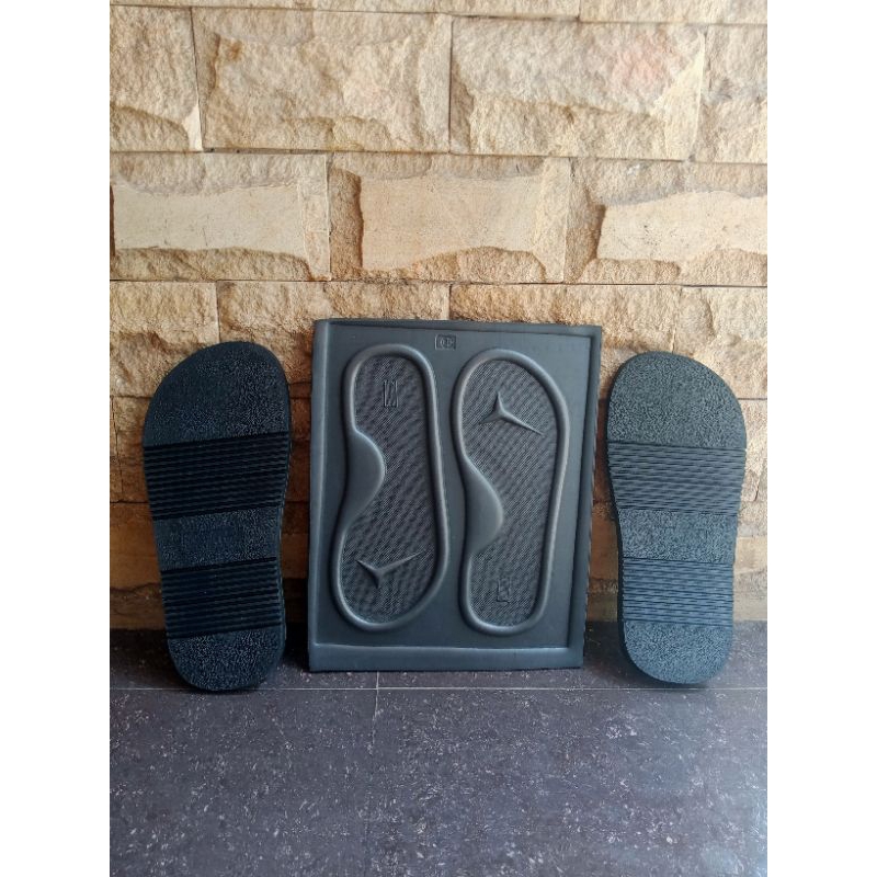 Insole sandal gunung / sol karet sandal gunung / material sandal outdoor / insole spon phylon