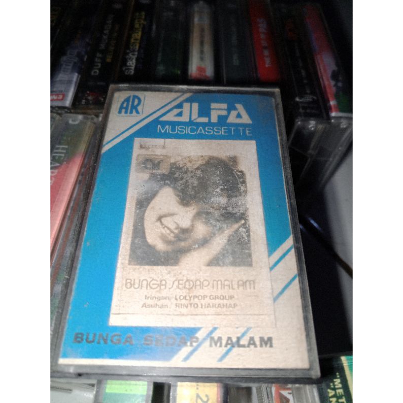 kaset pita iis sugianto