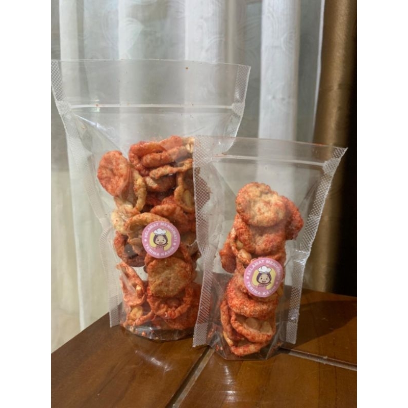 

Peyek Koin Kacang Pedas 35 gr, 100 gr