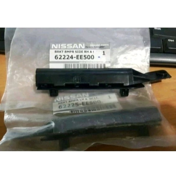 TJ - bracket bumper depan latio original 62224/5-EE500- KIRI