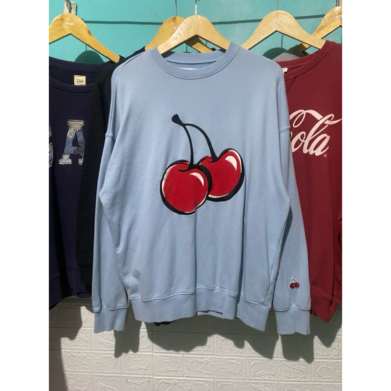 crewneck kirsh second