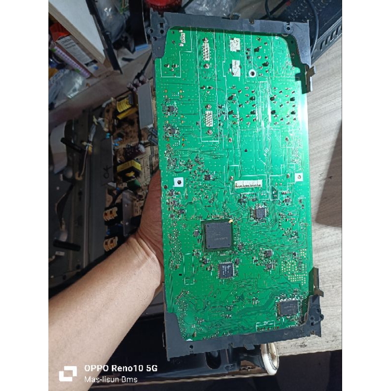 MB TV SHARP AQUOS 32 INCH LC-32D30M-BK 32D30M 32D30 LC32D30M.