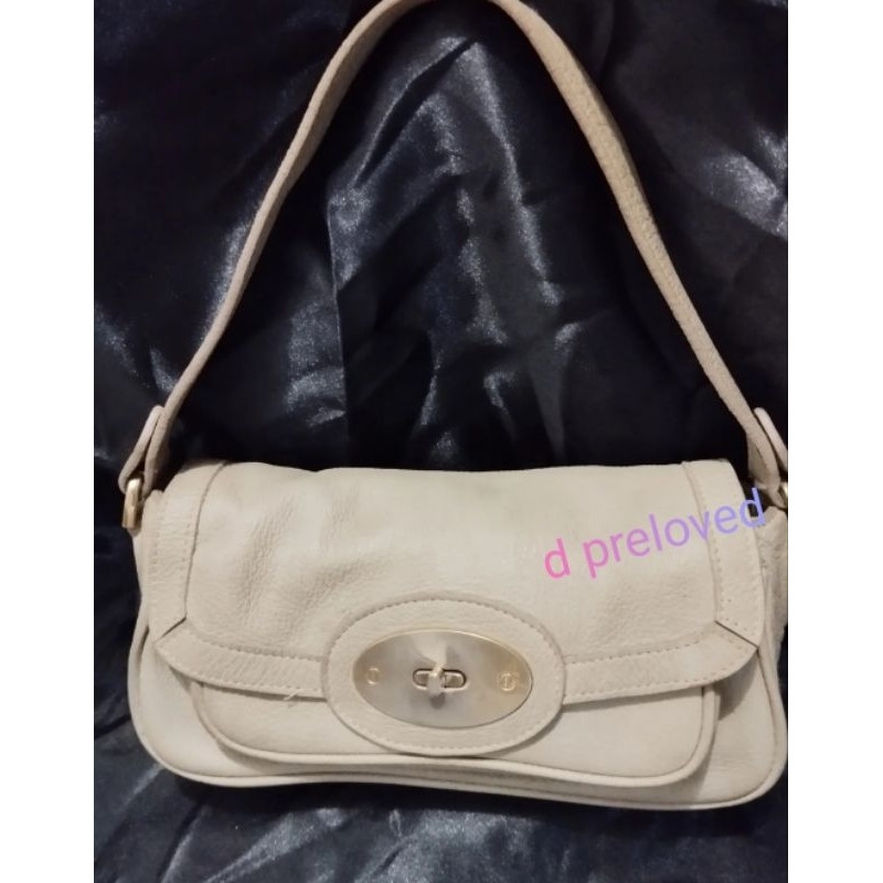 Shoulder bag. Tas ketek. Tas bahu. Tas jinjing