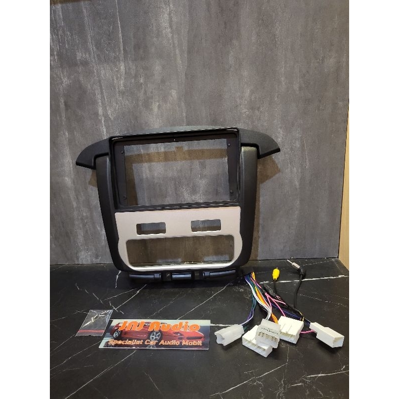 frame head unit android 9 inch mobil innova V 2011-2015