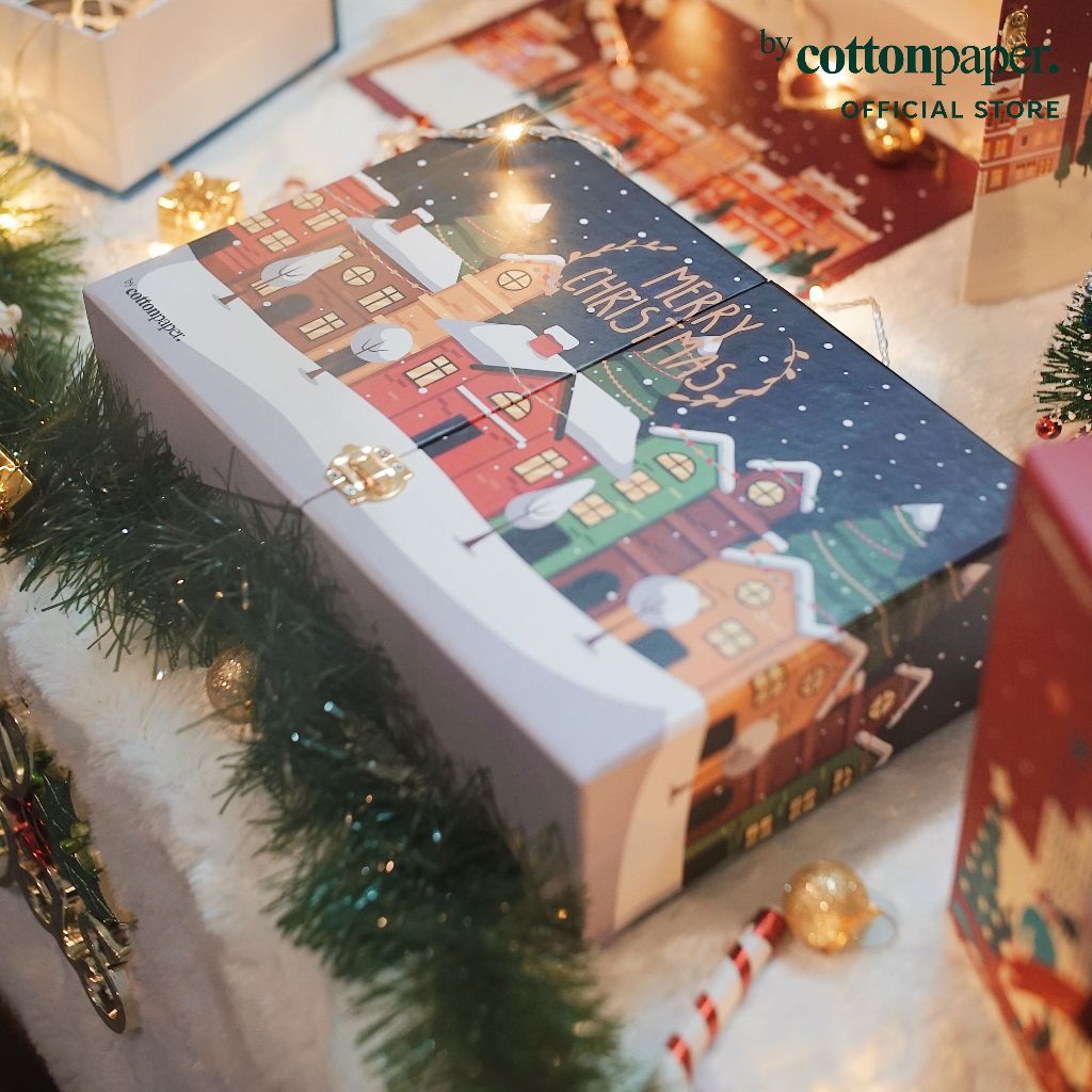

by Cotton Paper - Kotak Kado Natal Buka Tengah Kancing Besi Flip