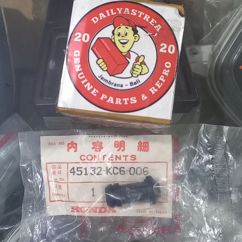 KARET BOOT KALIPER KEPALA BABI HONDA GL MAX PRO SERIES ORIGINAL ORI 45132-KC6-006