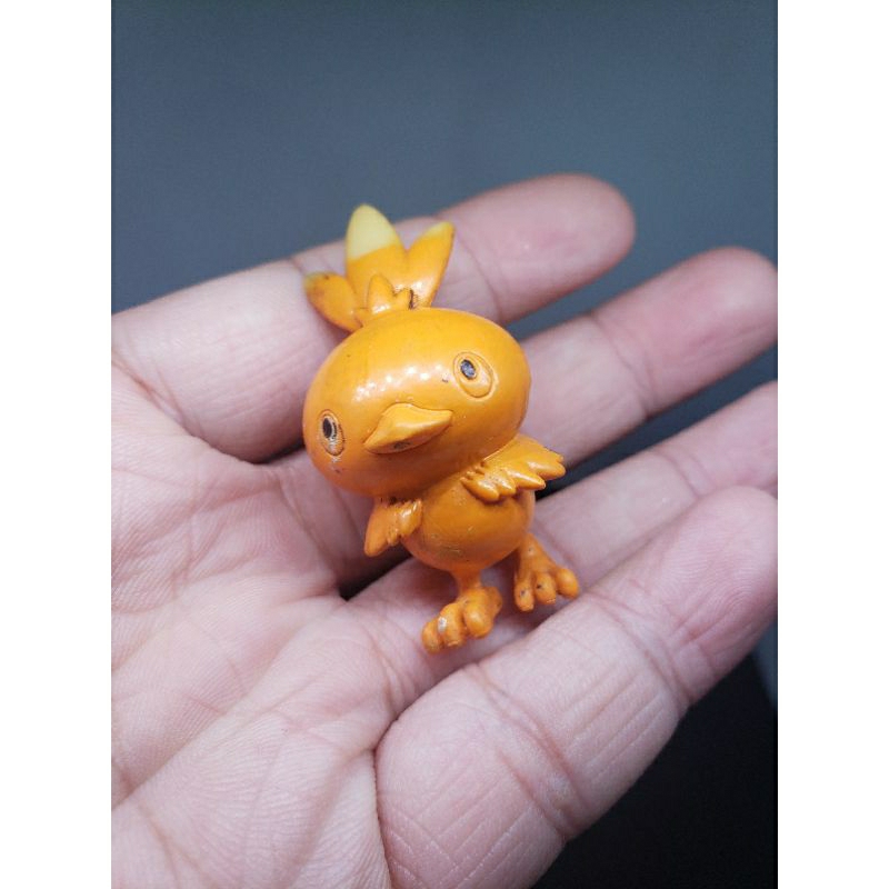 ACTION FIGURE FIGUR MONSTER POKEMON TORCHIC TORCIK PIKACHU PIKACU ORIGINAL ASLI NINTENDO TOMY TOMI M