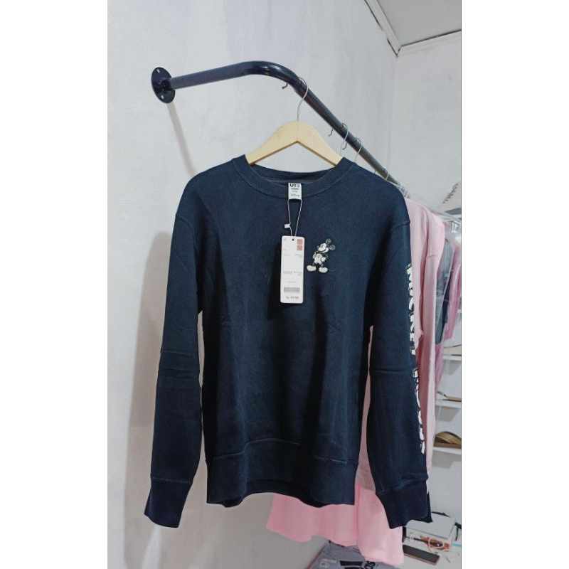 SALE SWEATER UNIQLO ORIGINAL NEW (DISNEY MICKEY HITAM)