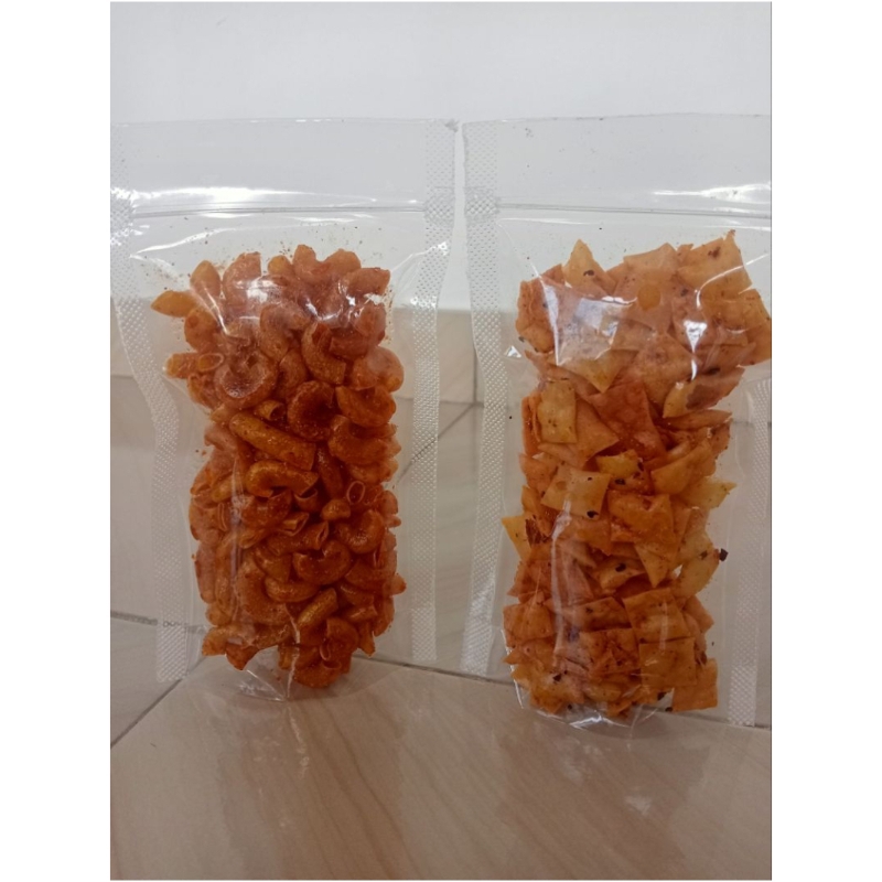 

Enak Makanan Ringan Makaroni Pedas Mix Daulaun Jeruk Nikmat Segar