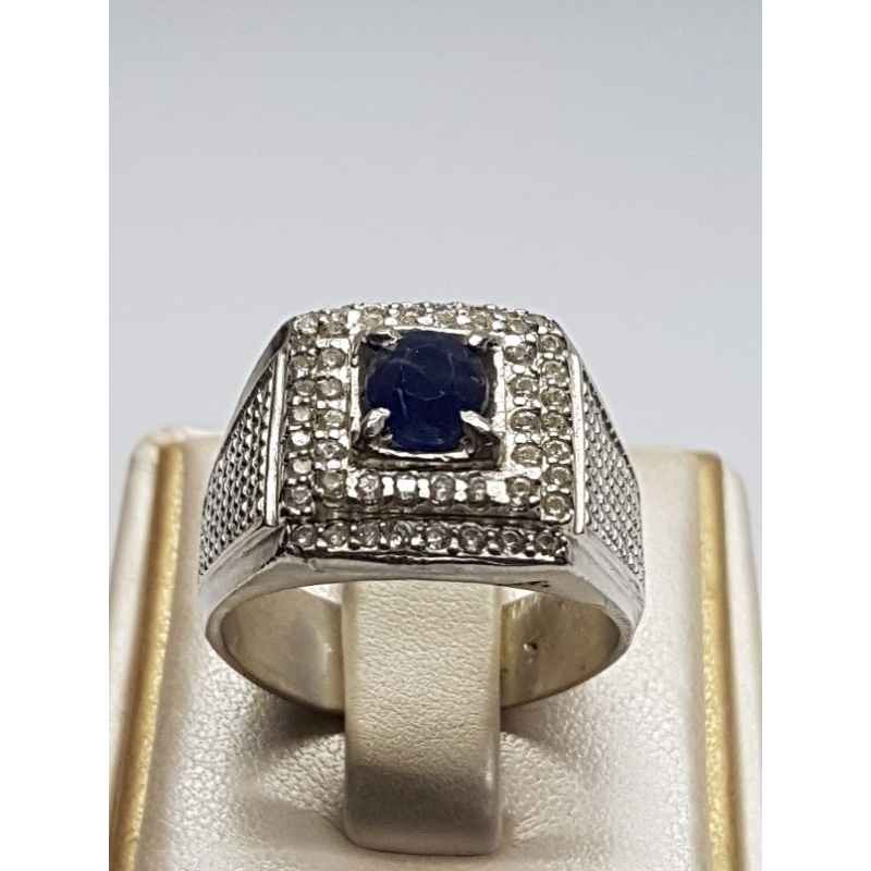 natural blue safir ( Srilanka )