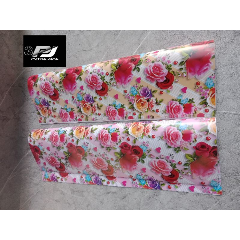 

kertas kado 1 pak isi 50 lembar