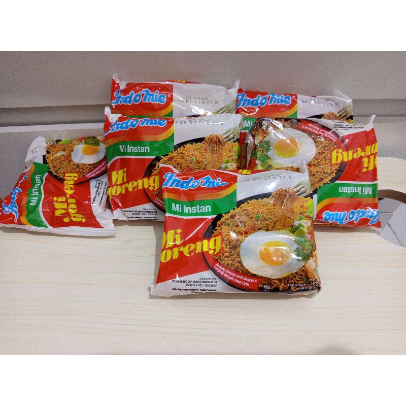 

mie indomie goreng