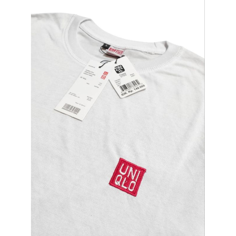 Baju Kaos Pria UNIQLO Polos Logo Bordir Simple