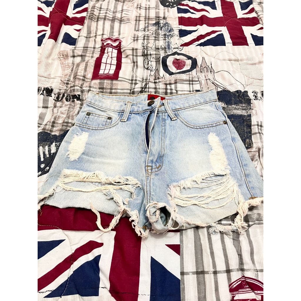 (PRELOVED) BACK UP ORIGINAL . SIZE S . HOT PANTS DENIM PREMIUM QUALITY