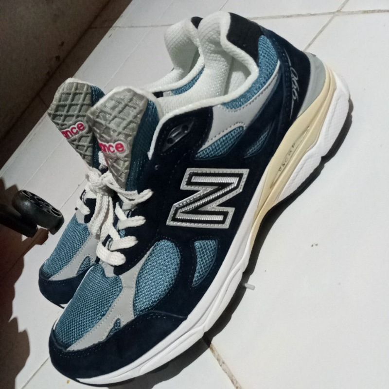 sepatu second nb 990 ENCAP