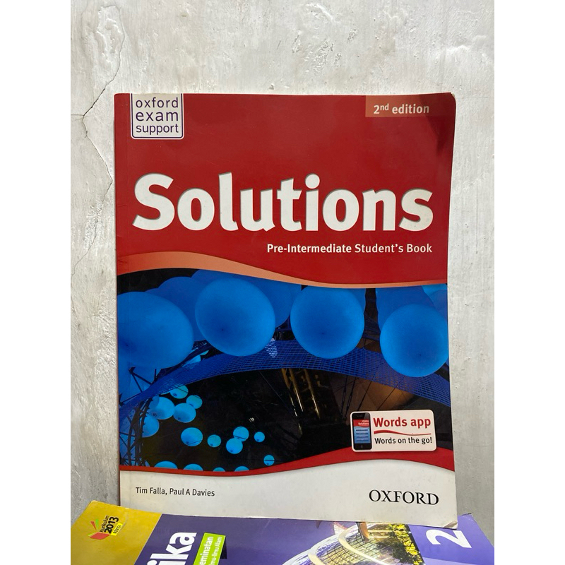 SOLUTIONS 2nd edition OXFORD