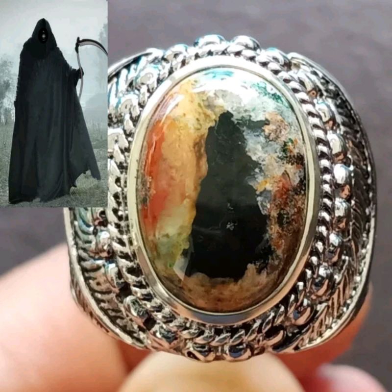 Batu Gambar Grim Reaper - Pancawarna Garut. Bukan Bacan Doko Gulau Batu Bacan Totol Ijo Garut