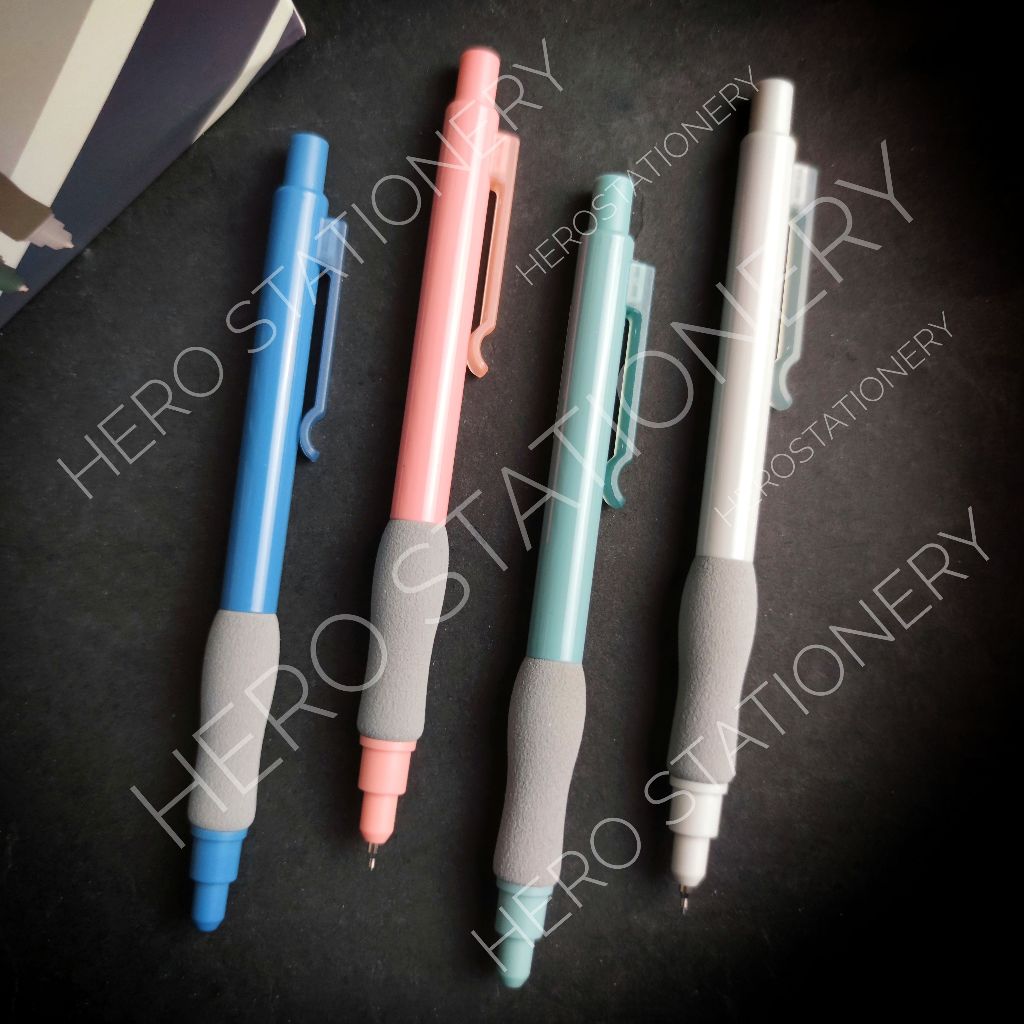 

SATUAN Pensil mekanik joyko soft grip 0.5 mm MP-61