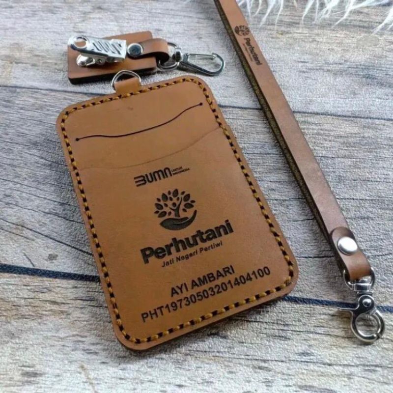 

LANYARD HOLDER ID CARD BAHAN KULIT SAPI ASLI JAHITAN DIJAMIN KUAT DAN AWET