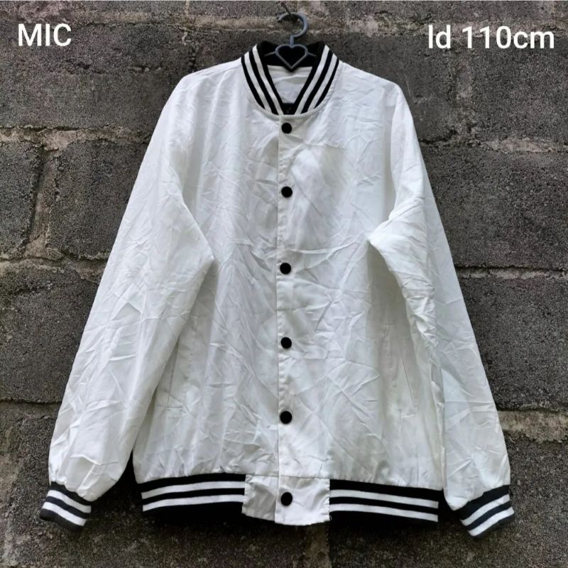 PRELOVED ZIPHOODIE / JAKET RESLETING / JAKET PARASUT /JAKET PARKA / JAKET KANVAS / JAKET OURDOOR / J