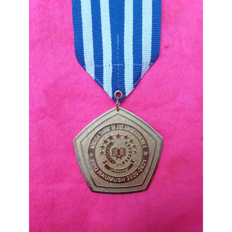 MEDALI WISUDA TAHFIDZ