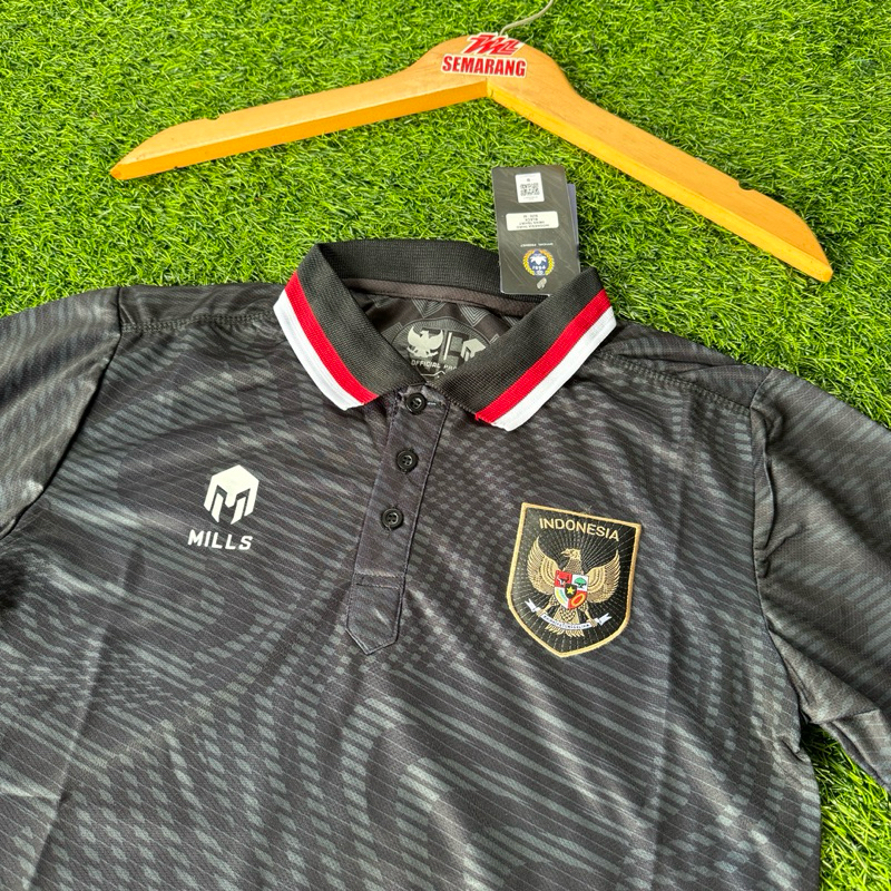 jersey timnas Third mills