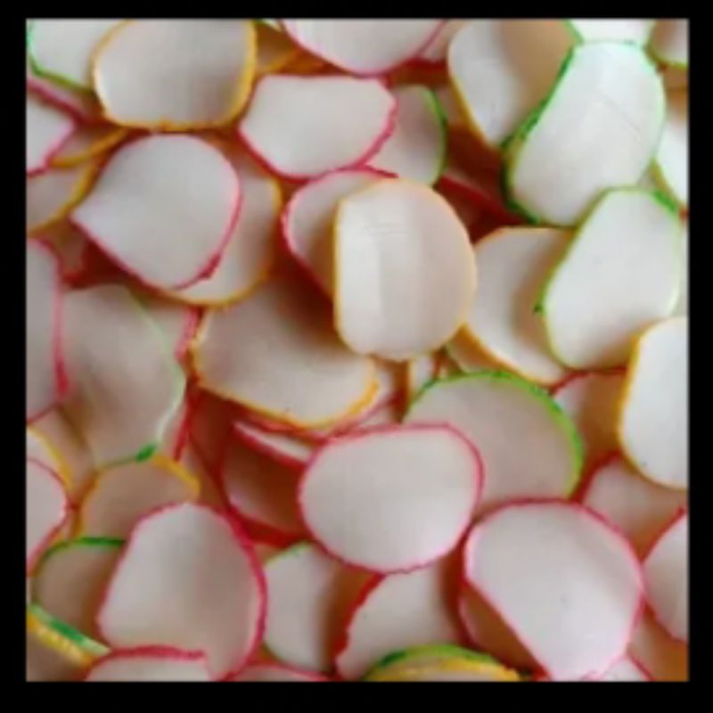 

kerupuk mentah warna warni/kerupuk bawang nusantara