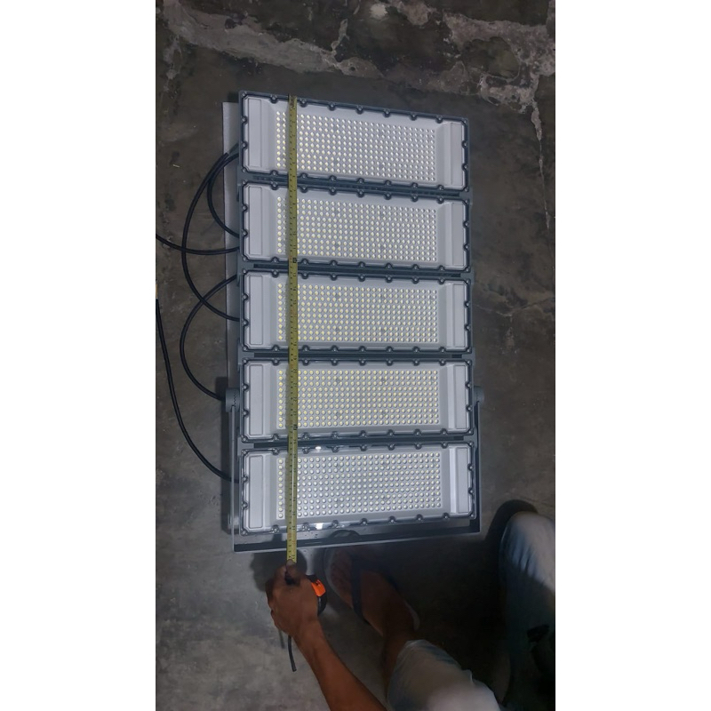 lampu tembak led high qualty 1000watt 5x200watt sorot led 1000w 220volt