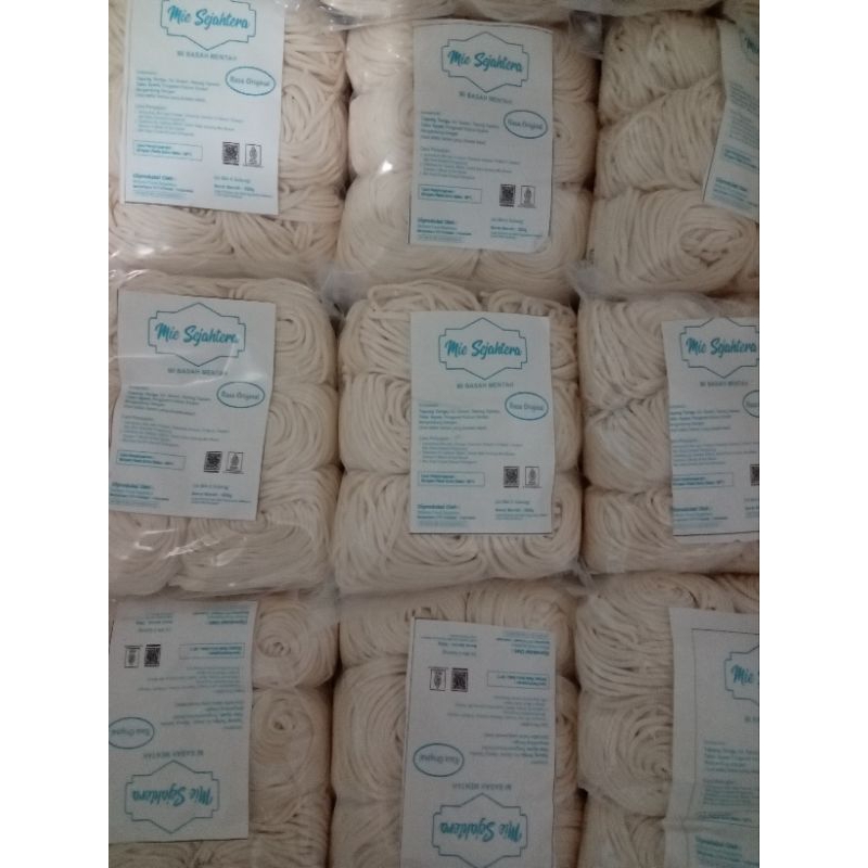 

mie basah buat mie ayam