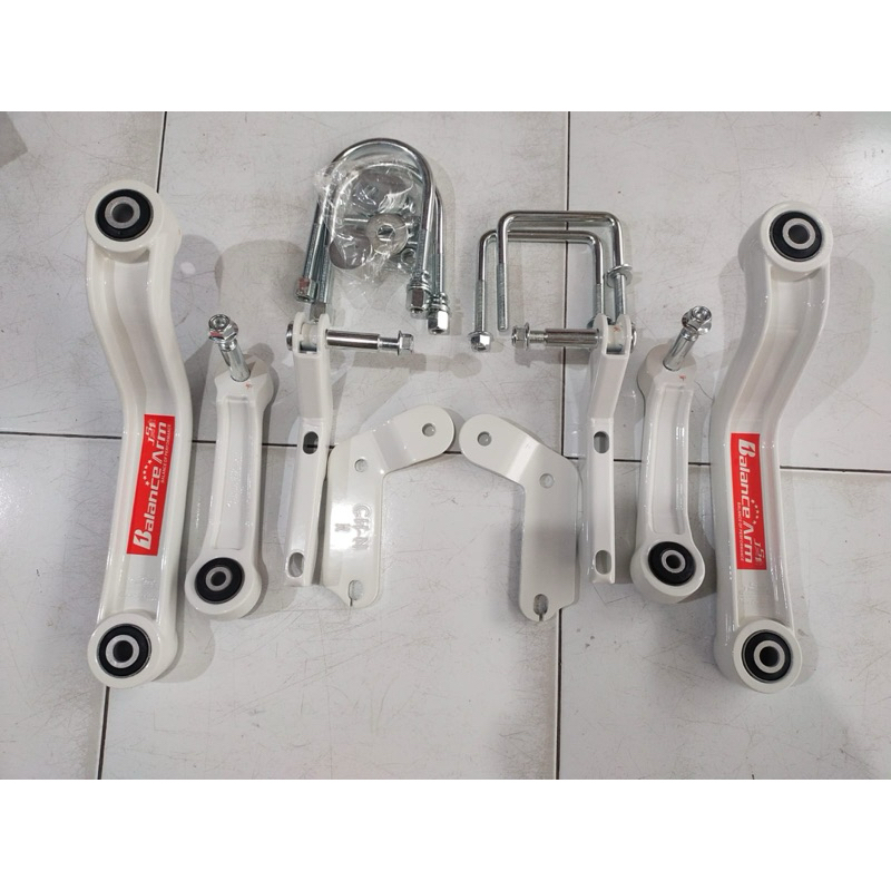 BALANCE ARM JS 1 STABILIZER BELAKANG FORTUNER/INNOVA PAJERO SPORT HILUX TRITON