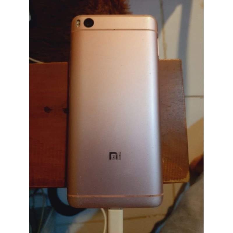 Xiaomi Mi 5s second minus