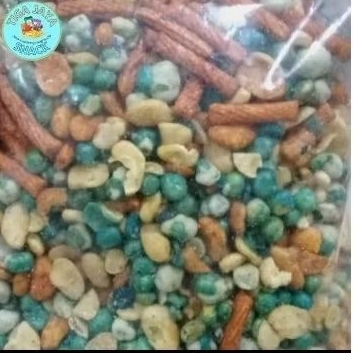 

kacang koro campur