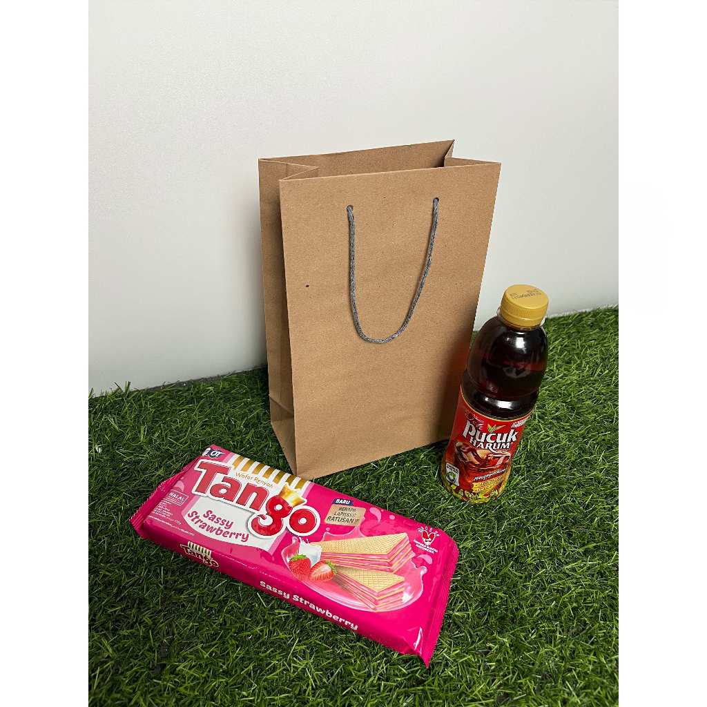 

(12 Pcs) Paper Bag Wafer 15x8x25 cm / Tas Kertas Paperbag / Tas Souvenir