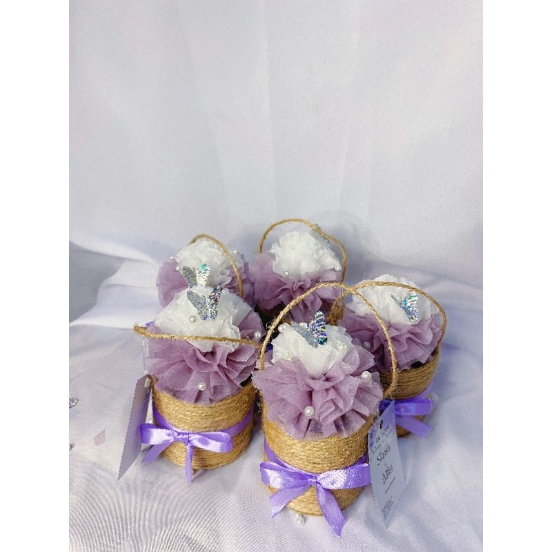 KERANJANG TELUR PERNIKAHAN DAN AKIKAH MINI FLUFFY POMPOM